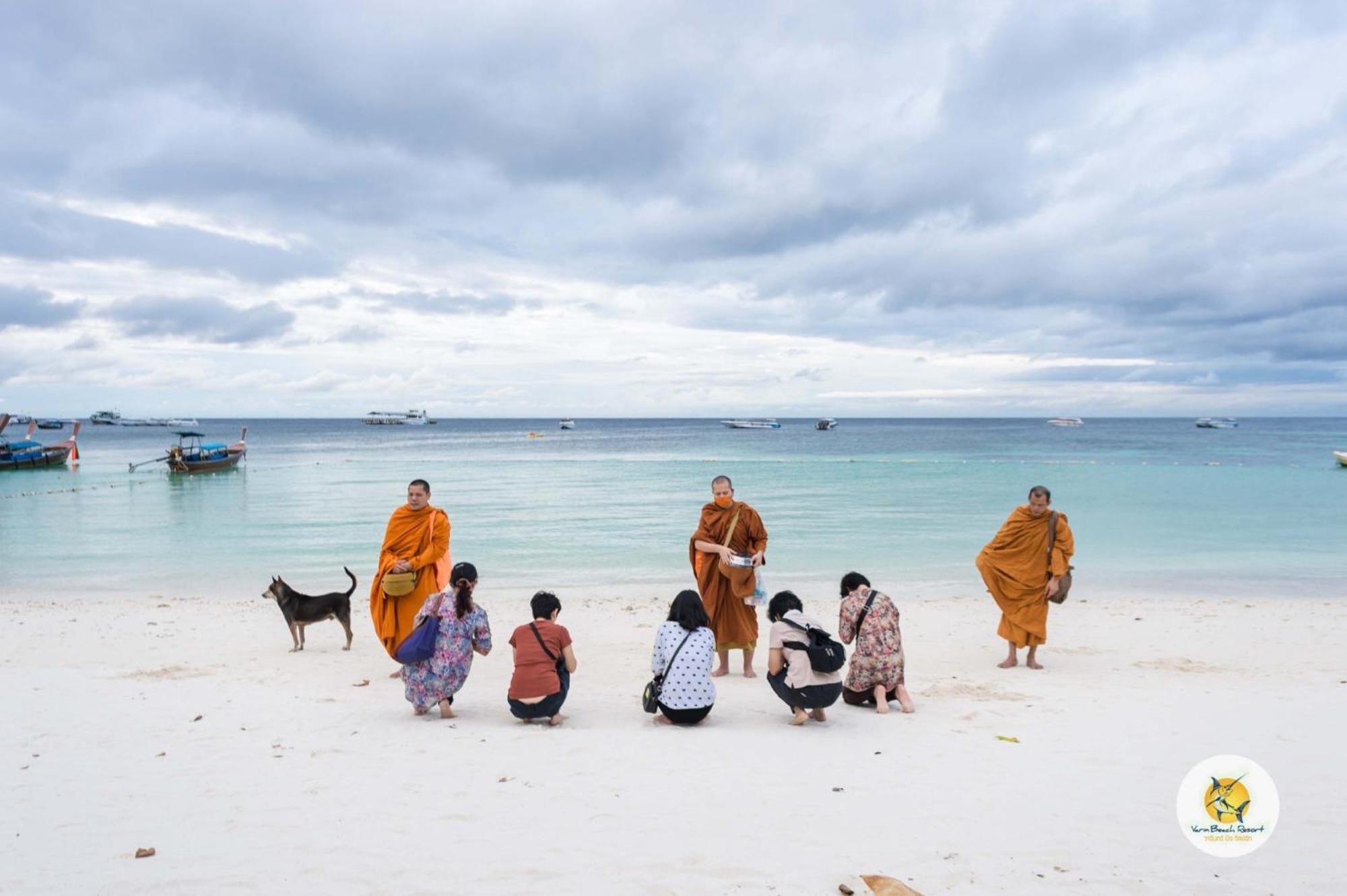 Varin Beach Resort Koh Lipe Exterior foto