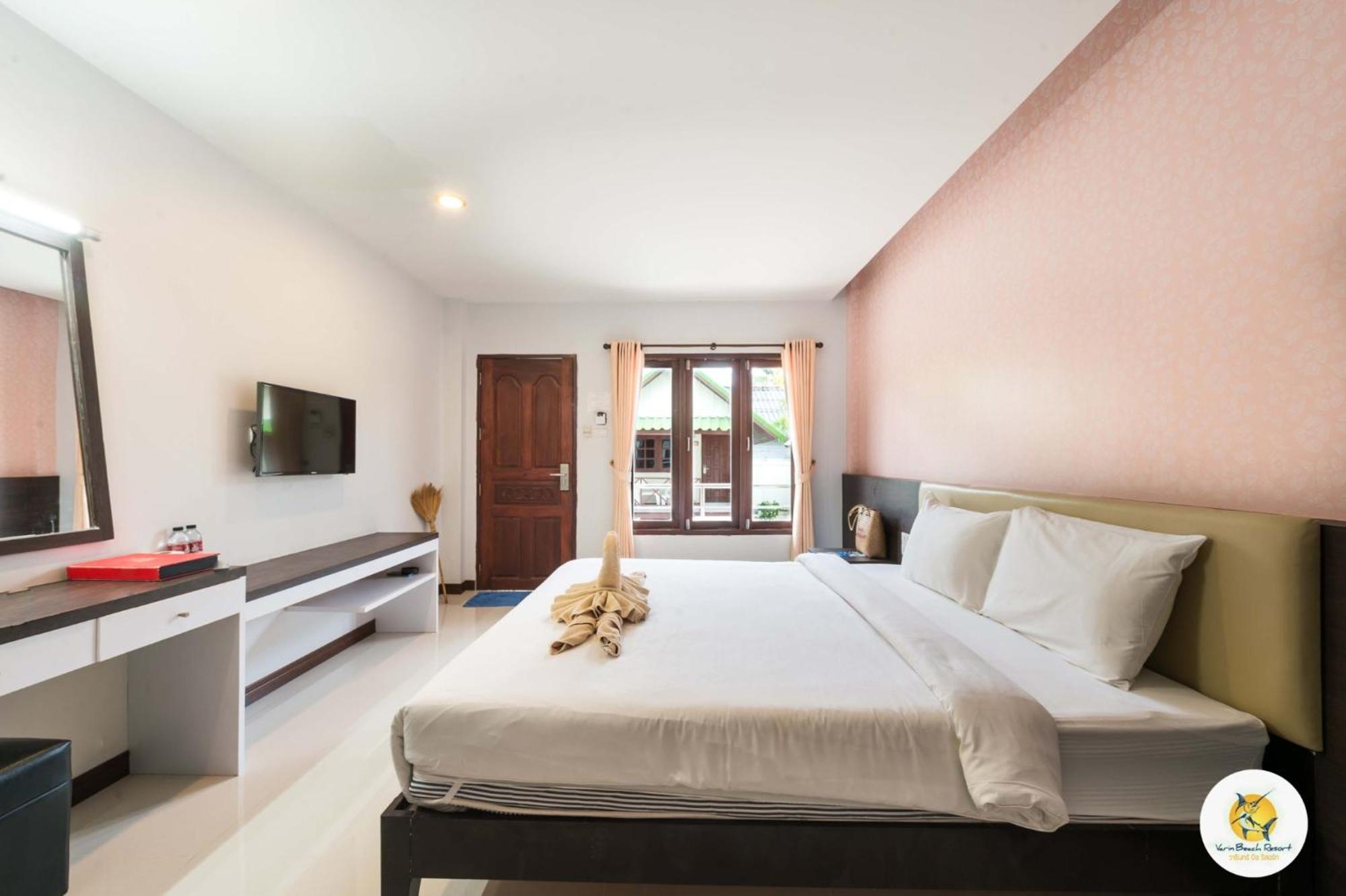 Varin Beach Resort Koh Lipe Exterior foto