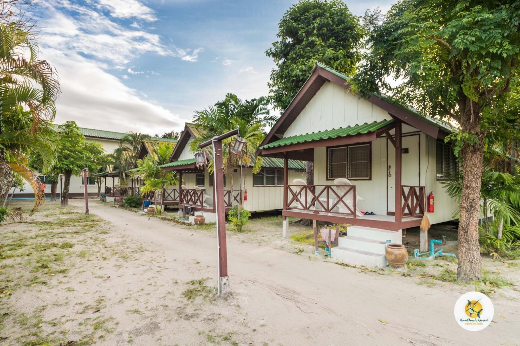 Varin Beach Resort Koh Lipe Exterior foto