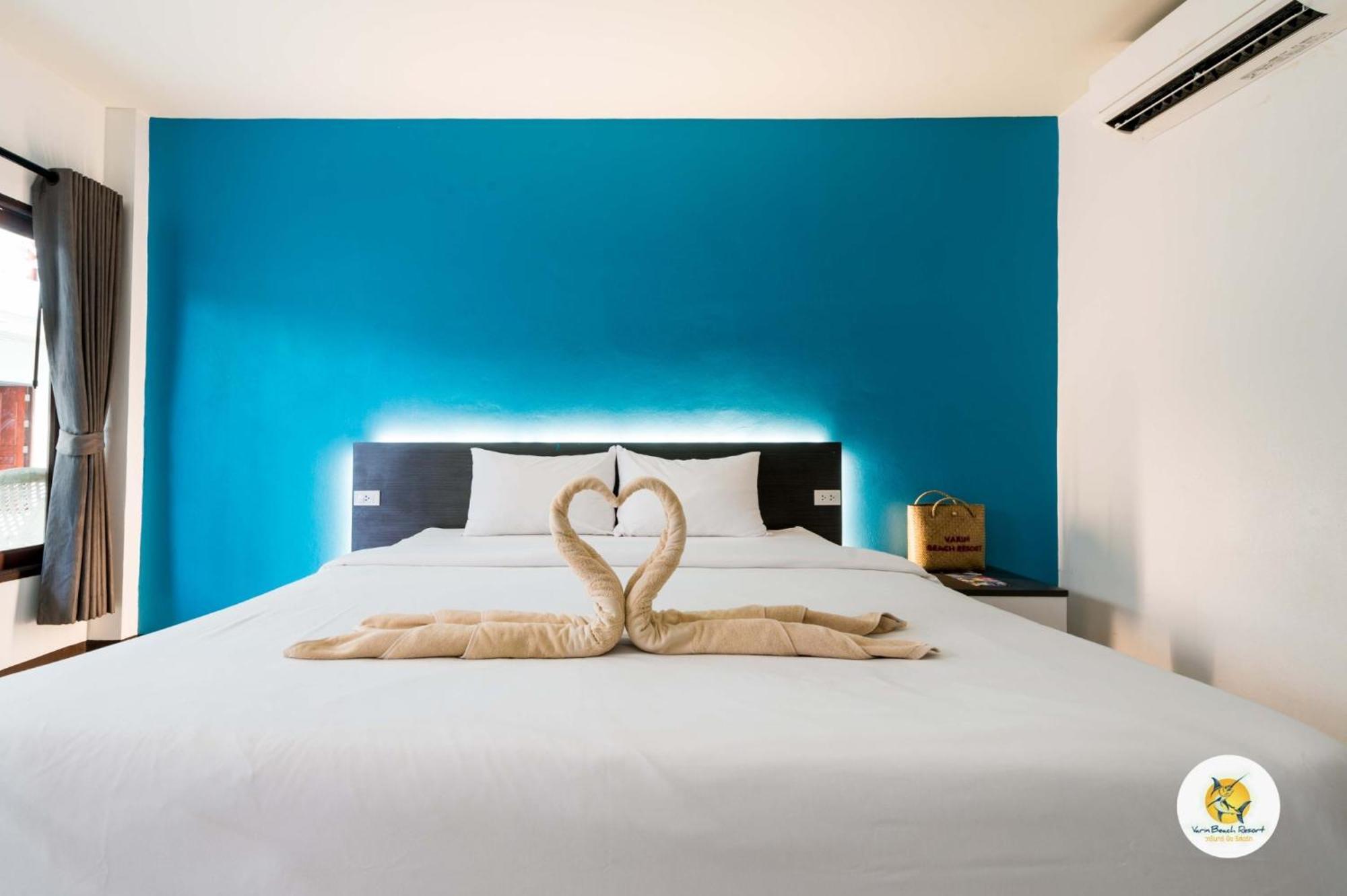 Varin Beach Resort Koh Lipe Exterior foto