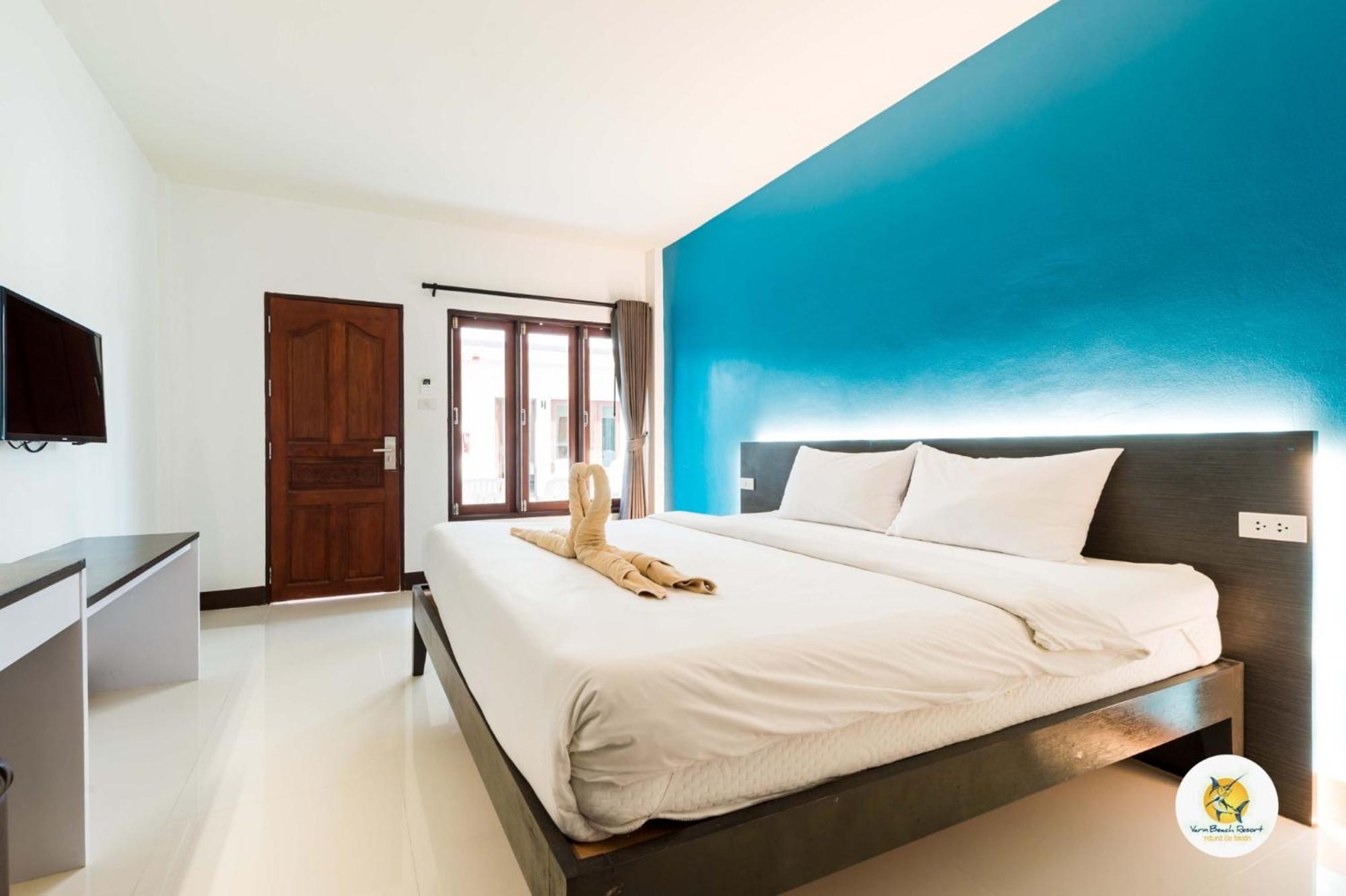 Varin Beach Resort Koh Lipe Exterior foto